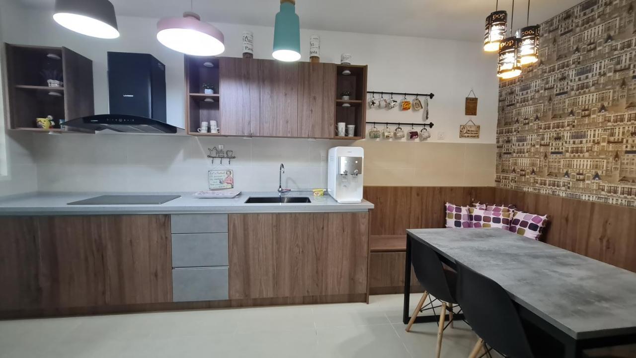 Te Amo Gandaria Bangi Pool View Netflix Full Aircond Lägenhet Bandar Baru Bangi Exteriör bild