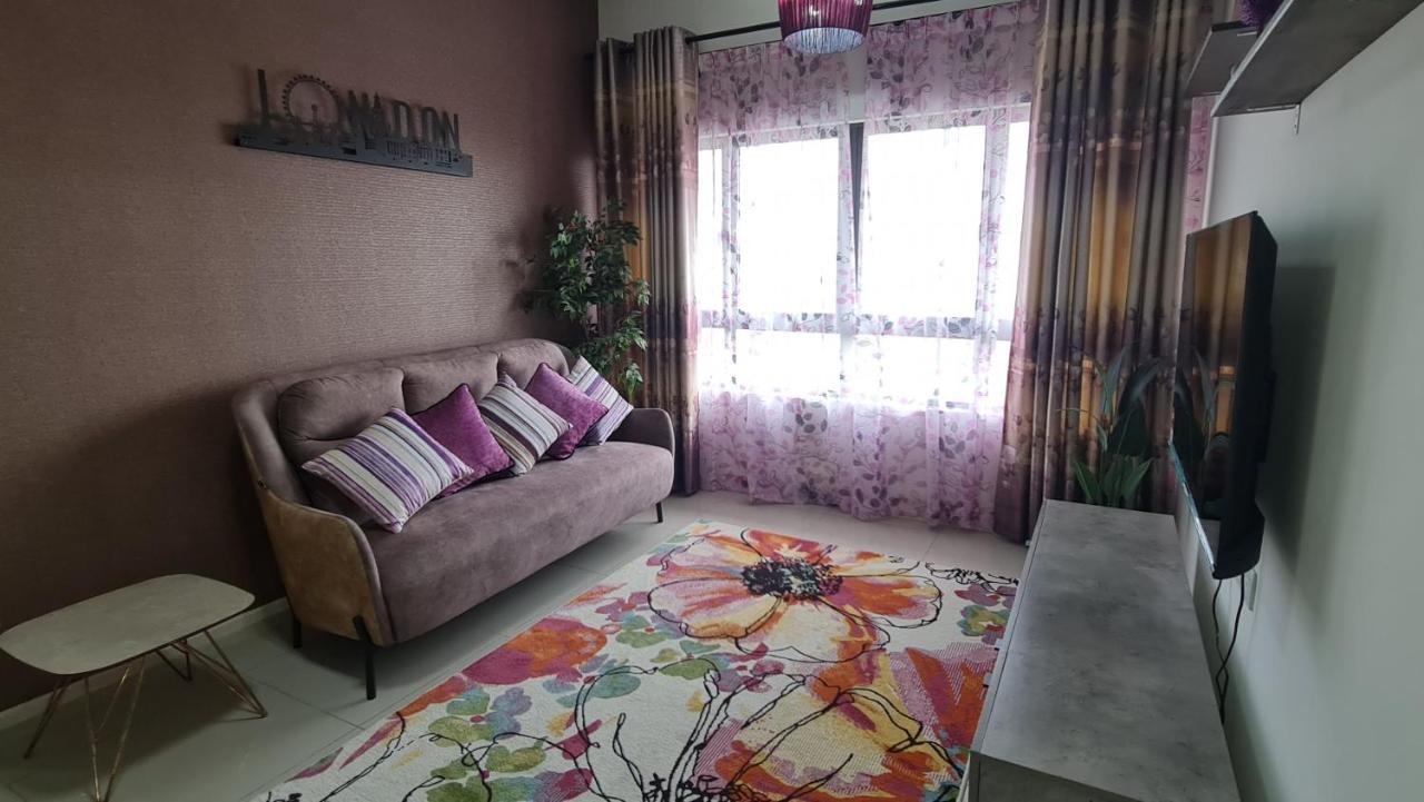 Te Amo Gandaria Bangi Pool View Netflix Full Aircond Lägenhet Bandar Baru Bangi Exteriör bild
